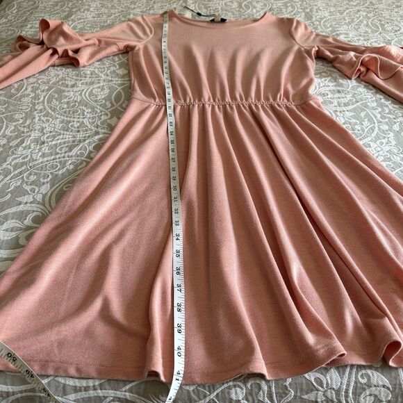 Halston Dress Women M Pink Quartz Pullover Trapunto Flounce Sleeve Comfy NWT - Picture 6 of 9